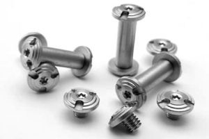 difference between Aluminum and Magnetic